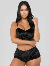 Lade das Bild in den Galerie-Viewer, Vallery Velvet V-neck Underwear Two-Piece Set